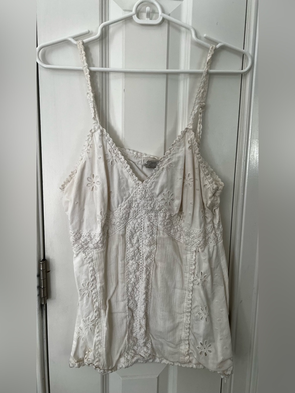Fashion Bug Cream Lace Eyelet Camisole